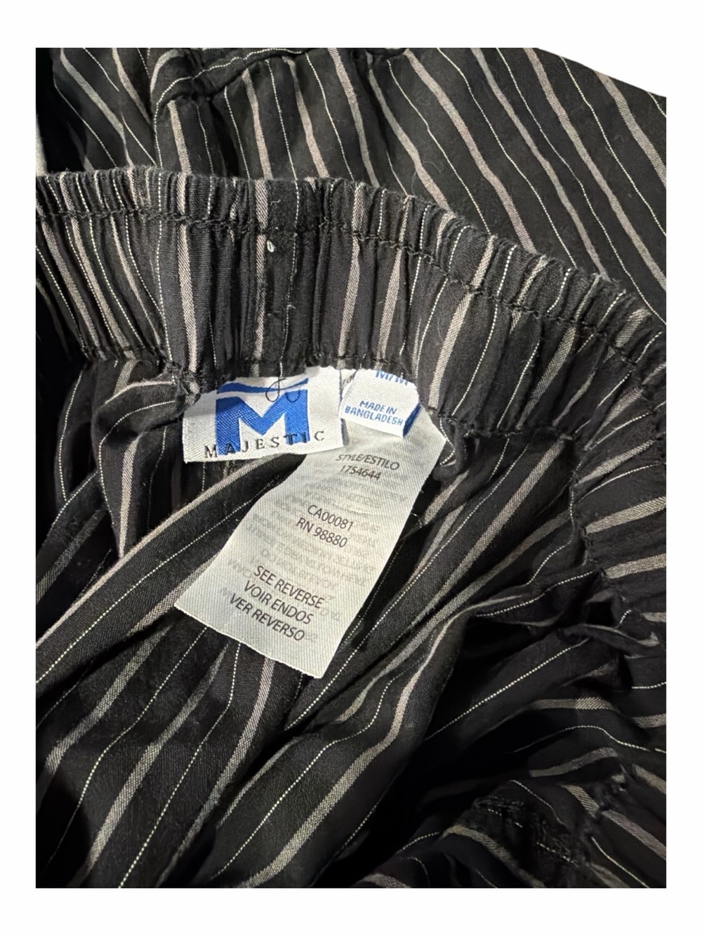 Majestic International Pajama Set. Medium Black Pinstripe Long Sleeve 2 Piece - Picture 3 of 3